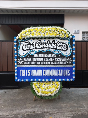 Papan Bunga Duka di Nyerot